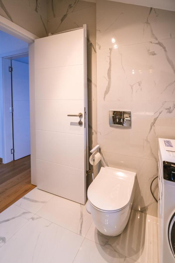 Mikonos Apartman Surčin Exteriér fotografie