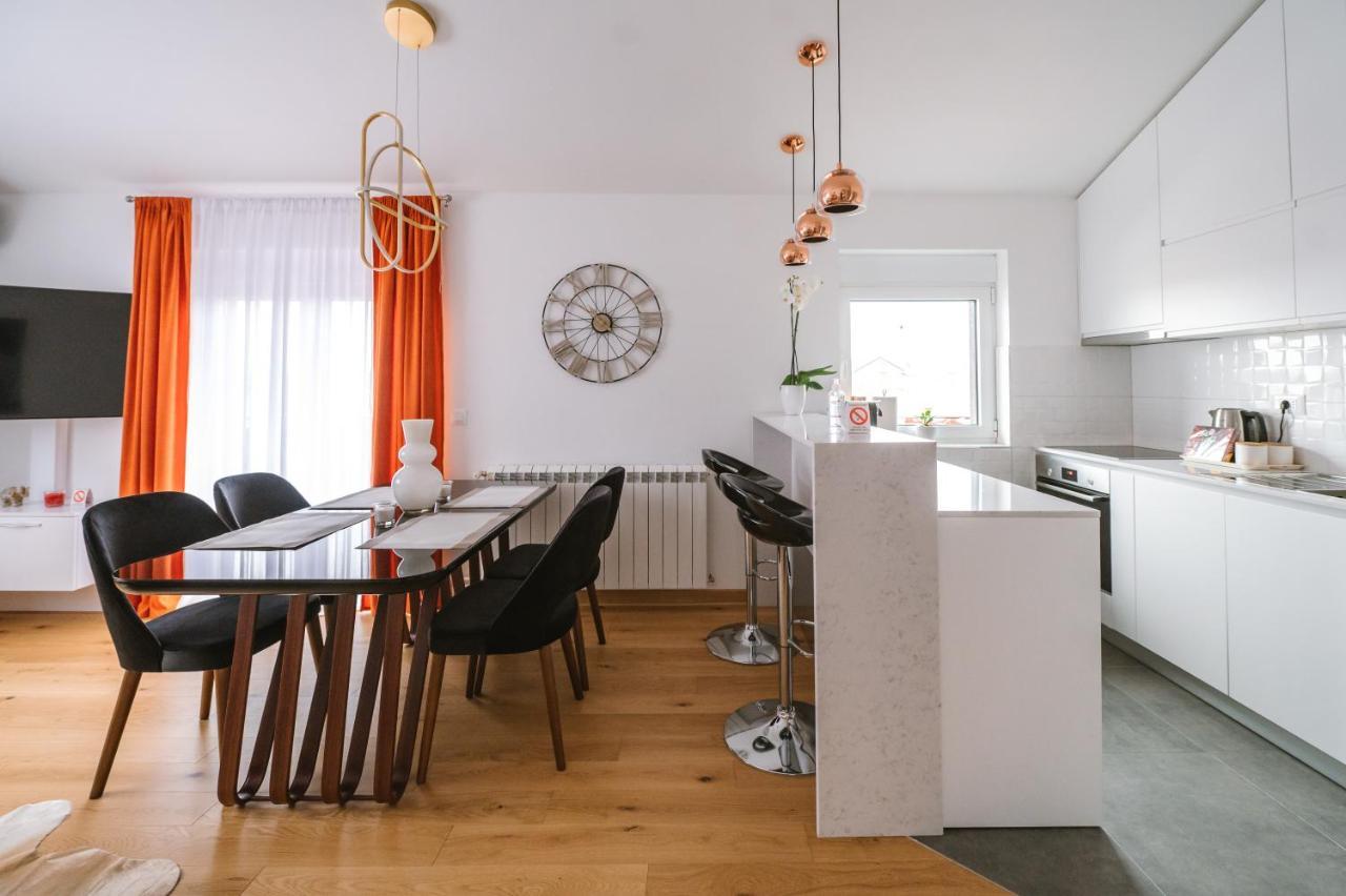 Mikonos Apartman Surčin Exteriér fotografie